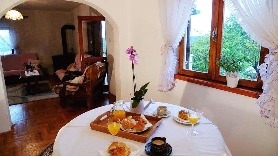 Apartment "Ane" Kruševo Екстериор снимка